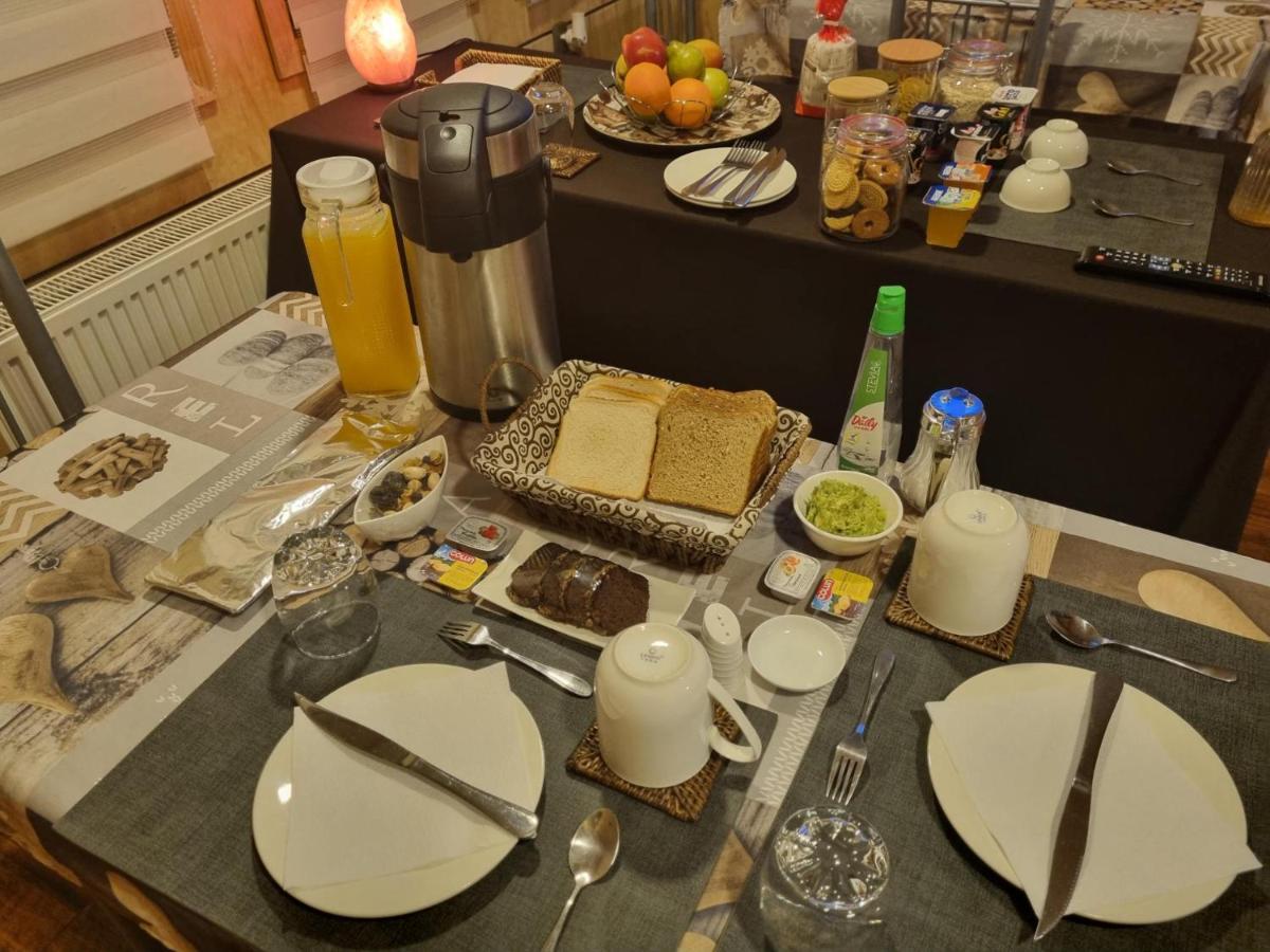 Hostal Origen Patagonia Punta Arenas Bagian luar foto